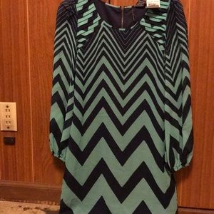 Black and green long sleeved dress